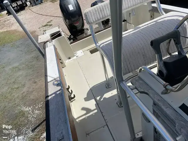 Boston Whaler 25 Outrage