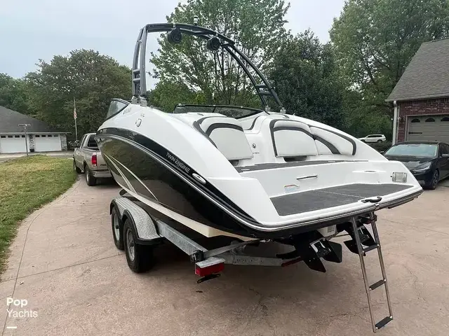 Yamaha Sx240