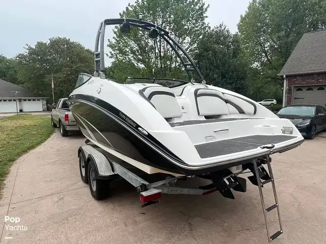 Yamaha Sx240