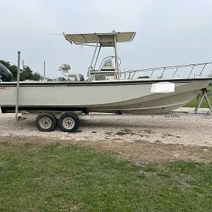 1986 Boston Whaler 25 Outrage