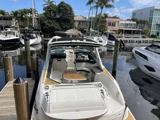 Sea Ray 350 SLX