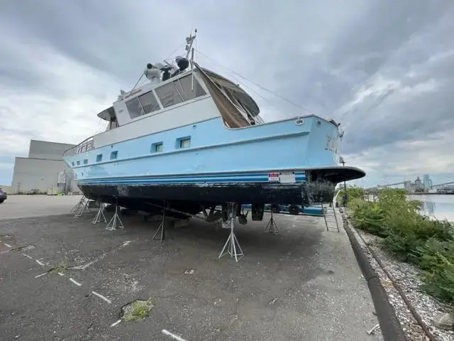 Burger 74 Flush Deck Motoryacht