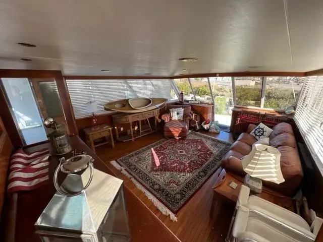 Burger 74 Flush Deck Motoryacht