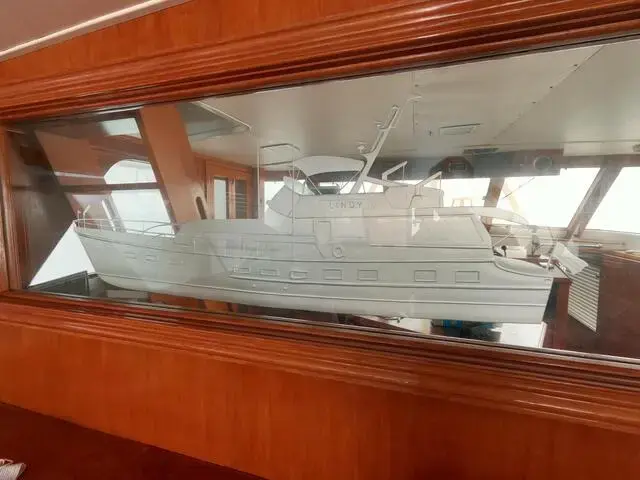 Burger 74 Flush Deck Motoryacht