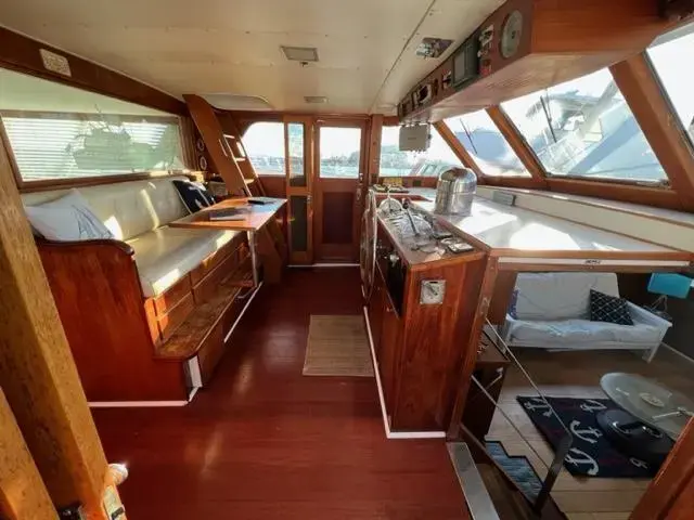 Burger 74 Flush Deck Motoryacht