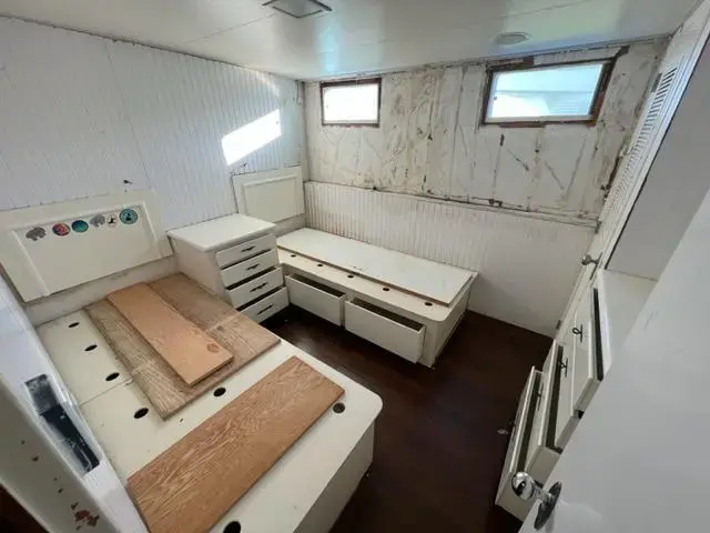 Burger 74 Flush Deck Motoryacht