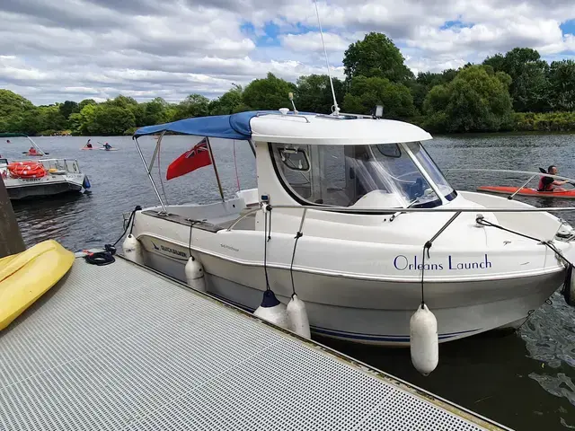 Quicksilver 640 Pilothouse