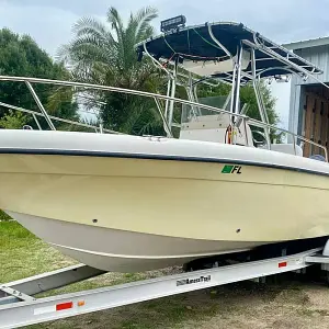 2004 Sea Chaser 2400 CC Offshore