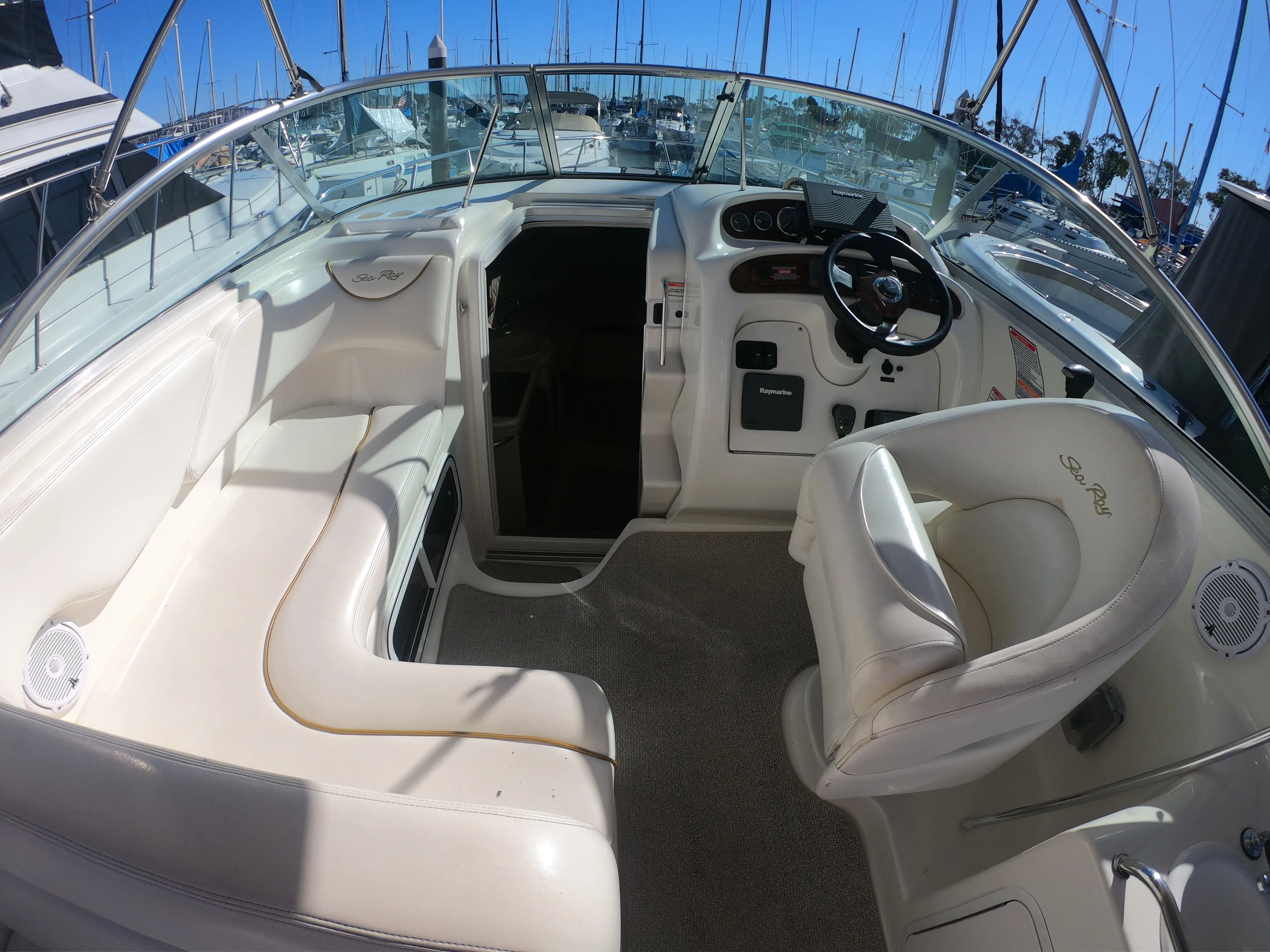 2003 Sea Ray sundancer 260