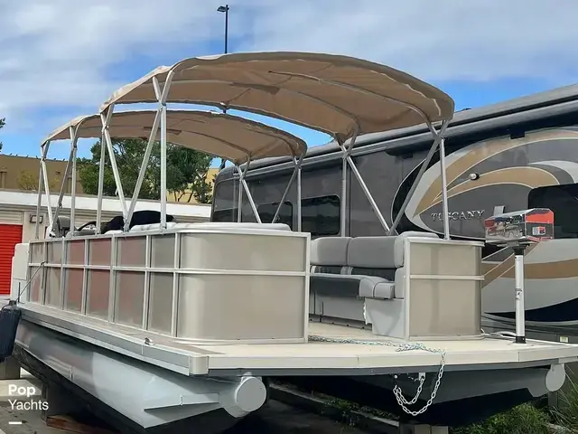 Custom Boats 29 Party Barge for sale in United States of America for $44,000