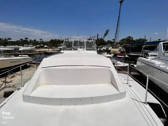 Trojan 36 Tri Cabin