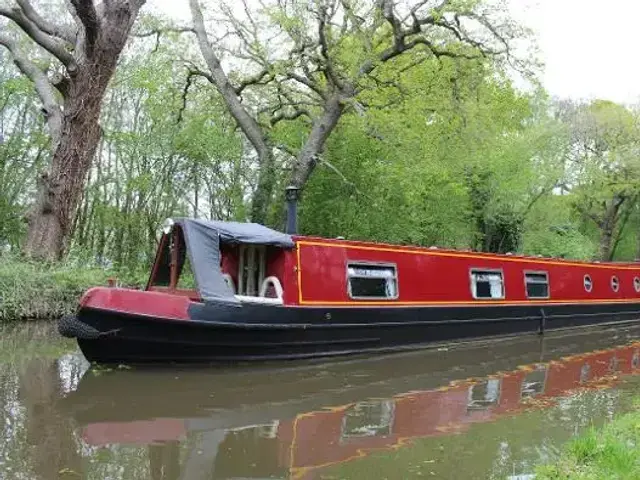 Aqualine Boats 57' Narrowboat