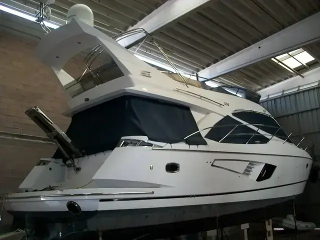 Galeon 530