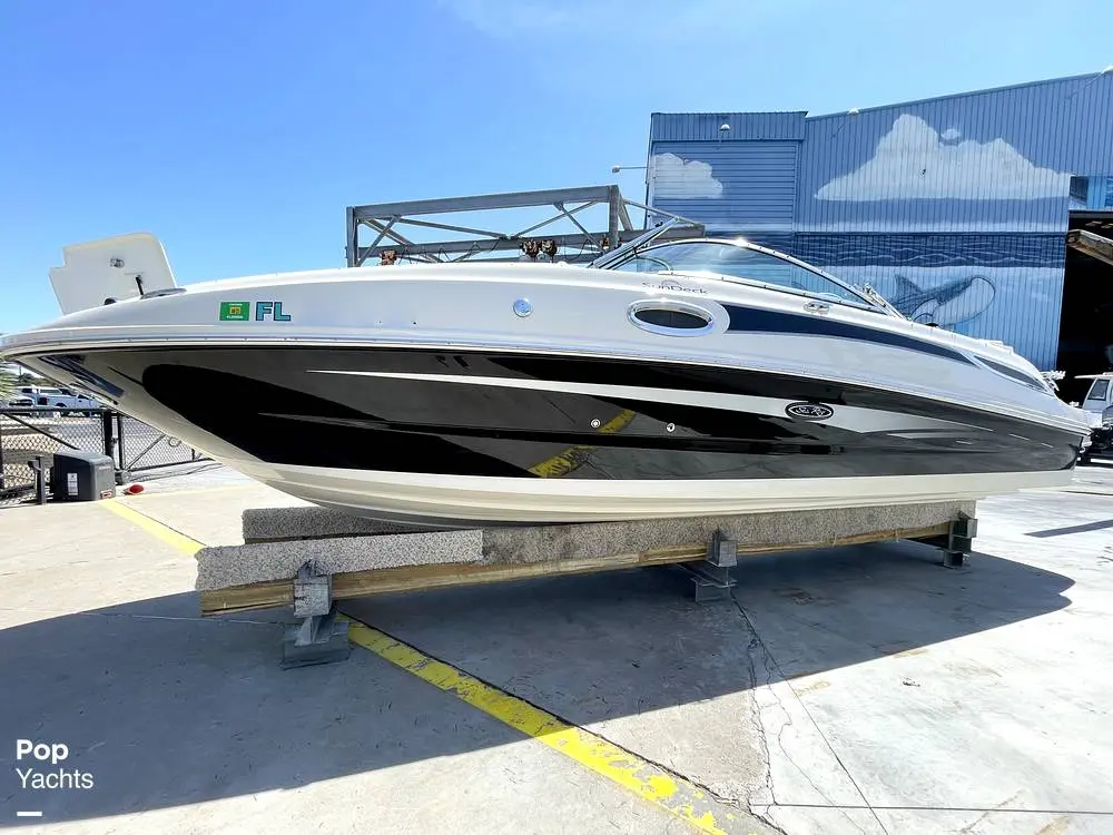 2010 Sea Ray 260 sundeck