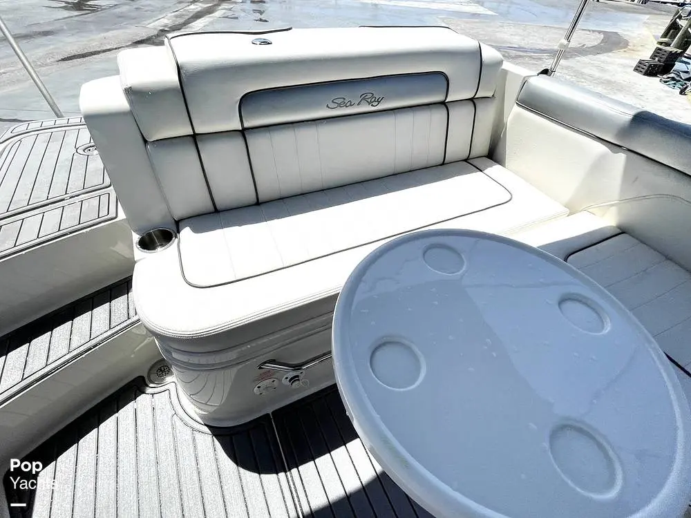 2010 Sea Ray 260 sundeck