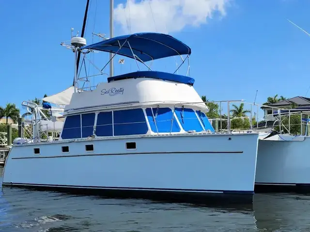 PDQ Power Catamaran