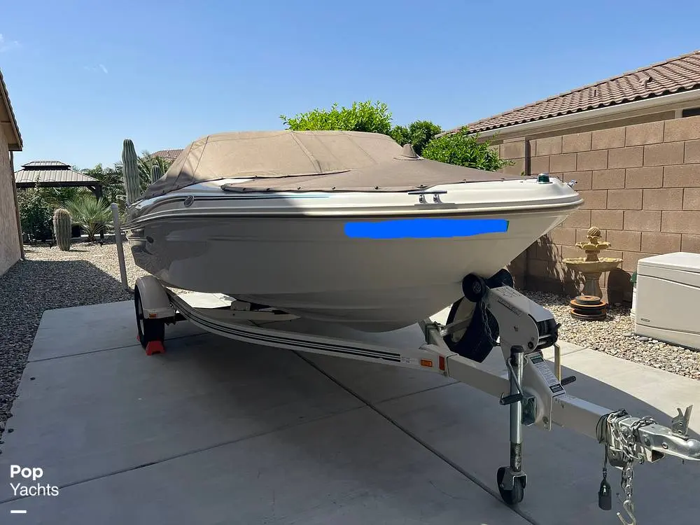 2000 Sea Ray 180 dc