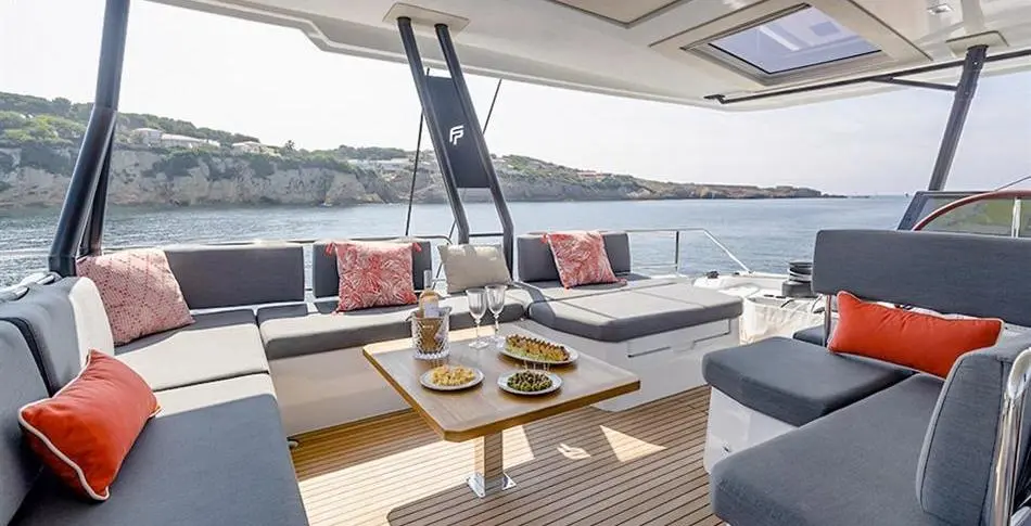 2025 Fountaine Pajot samana 59