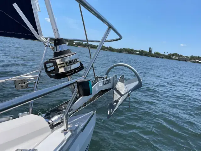 Catalina 445