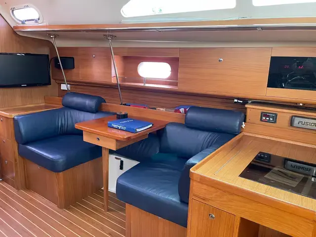 Catalina 445