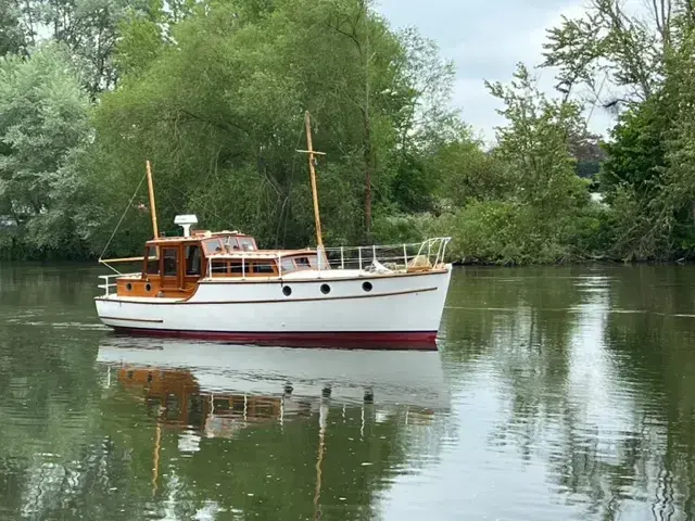 Thames Cruiser