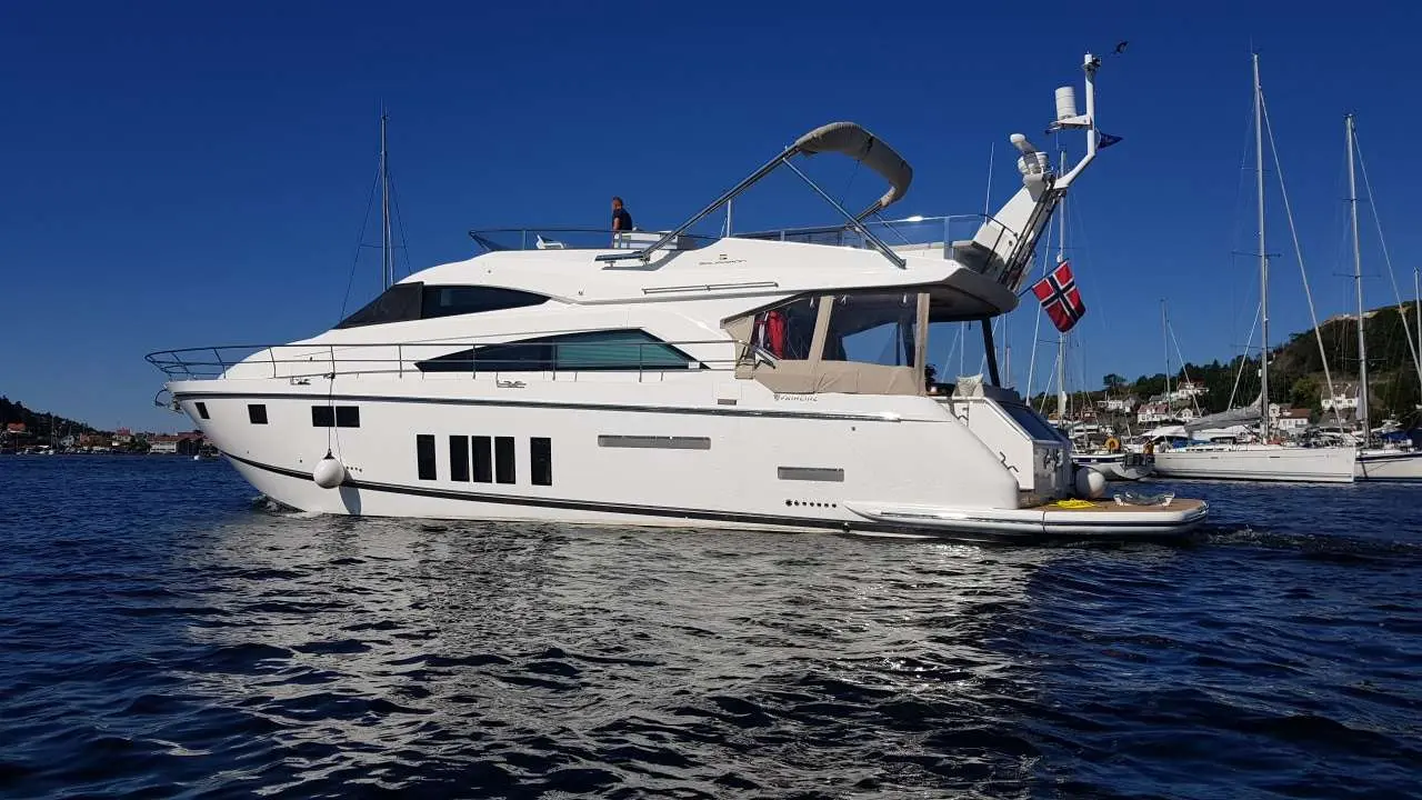 2016 Fairline squadron 65