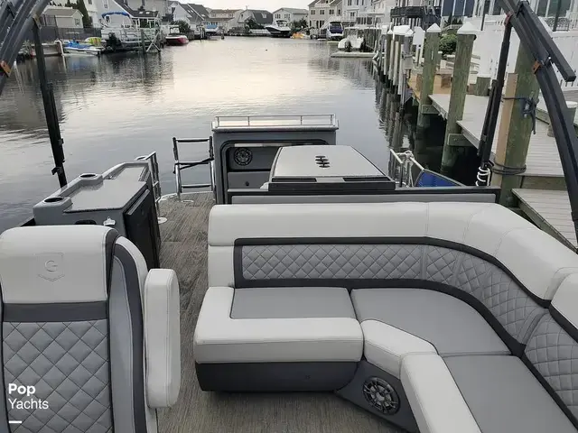 Godfrey Pontoon AquaPatio 275 CBE