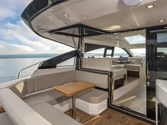 Fairline Targa 45 GT - MODEL 2025