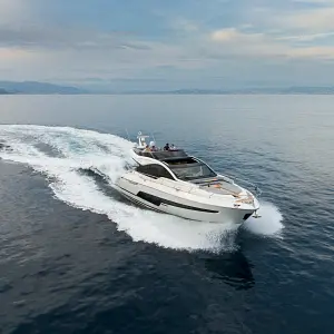  Fairline Phantom 65