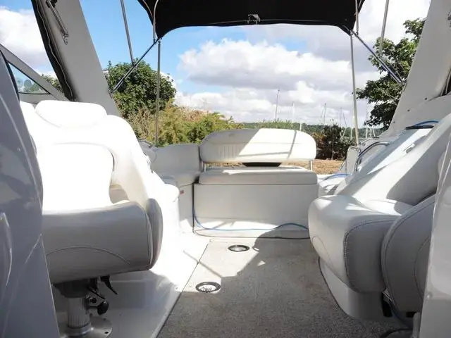 Crownline 275 CCR Sports Cruiser.