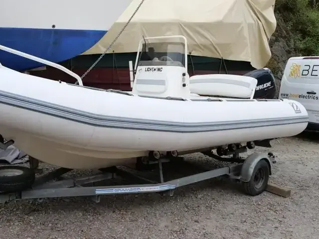 Zodiac Yachtline 480DL