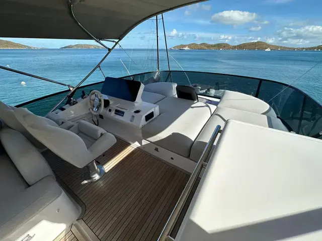 Azimut 53 Fly