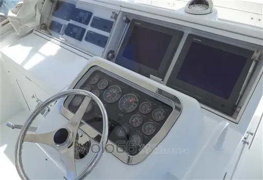 2005 Hatteras 50 convertible