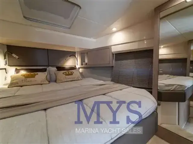 Sessa Marine Fly 42