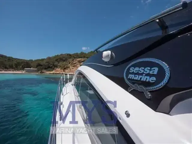 Sessa Marine C 38