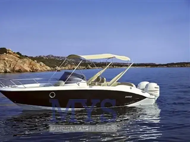 Sessa Marine Key Largo 27 Fb