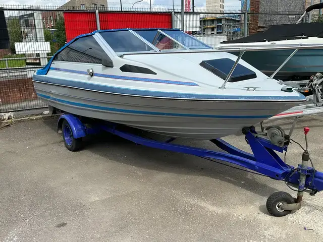 Bayliner 1702 Cuddy