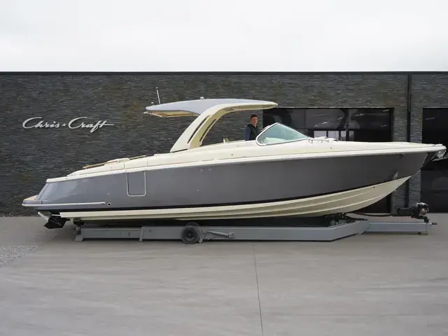 Chris-Craft Launch 35 GT