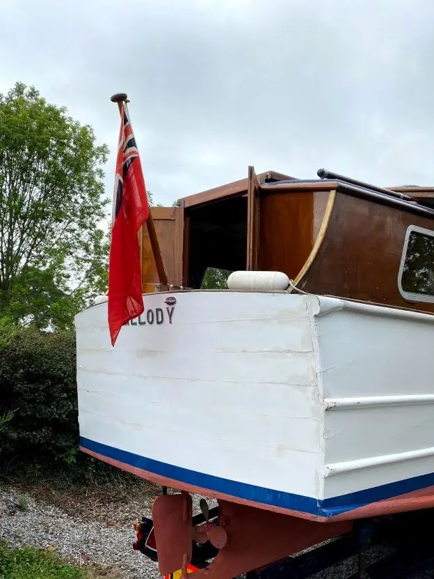 1962 Johnson river cruiser canal