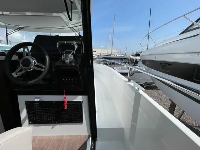 Jeanneau Merry Fisher 895 Sport