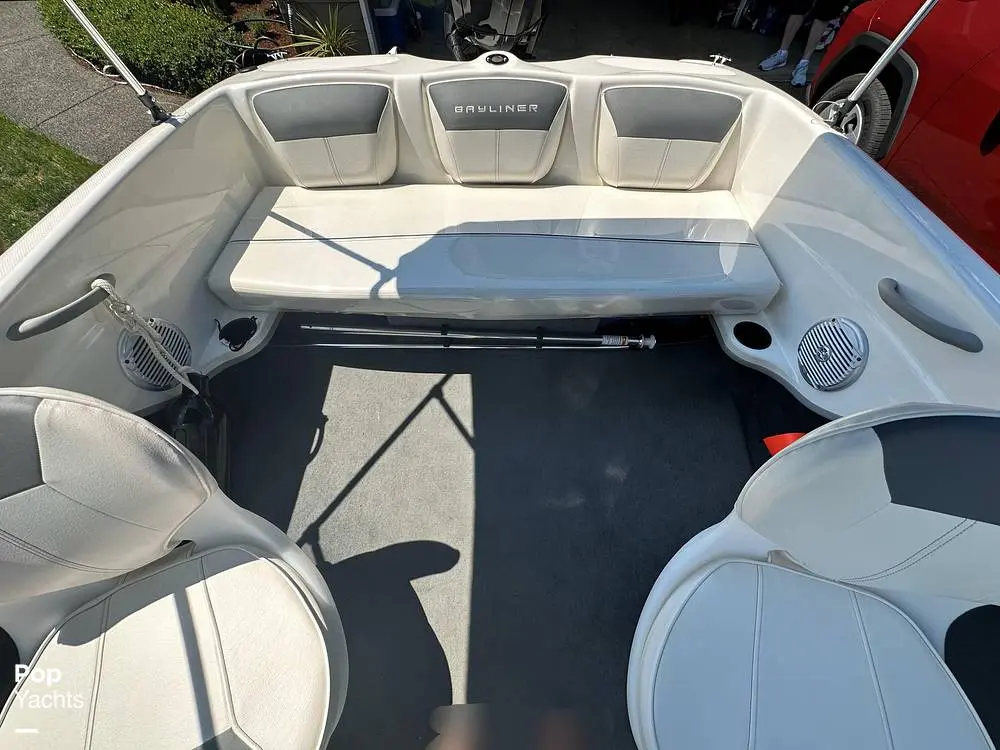 2021 Bayliner 160 bowrider