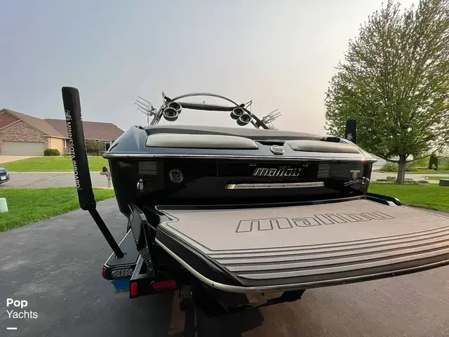 Malibu Wakesetter 22 Mxz