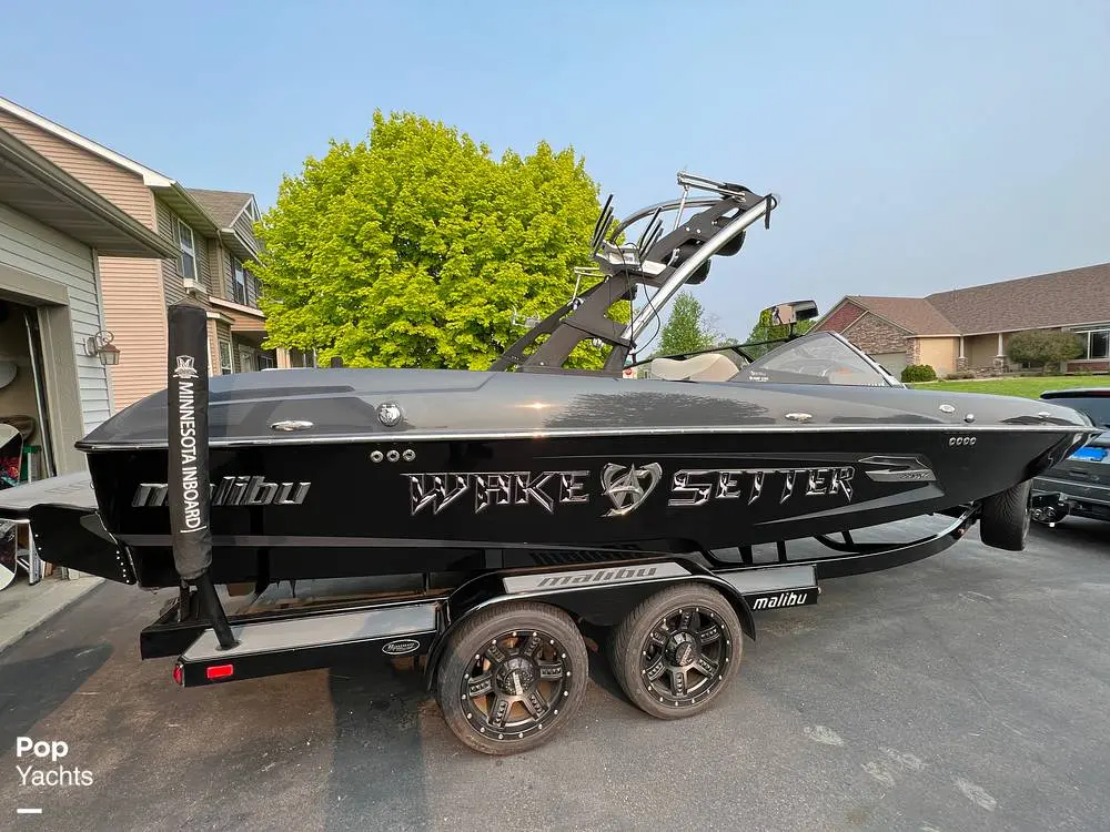 2013 Malibu wakesetter 22 mxz