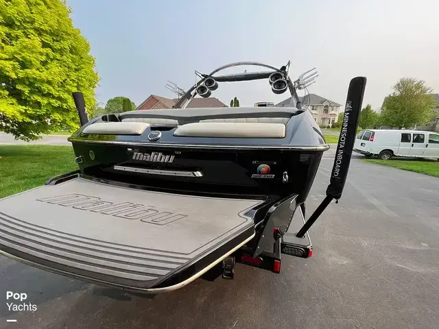 Malibu Wakesetter 22 Mxz