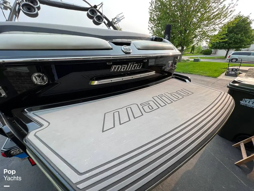 2013 Malibu wakesetter 22 mxz