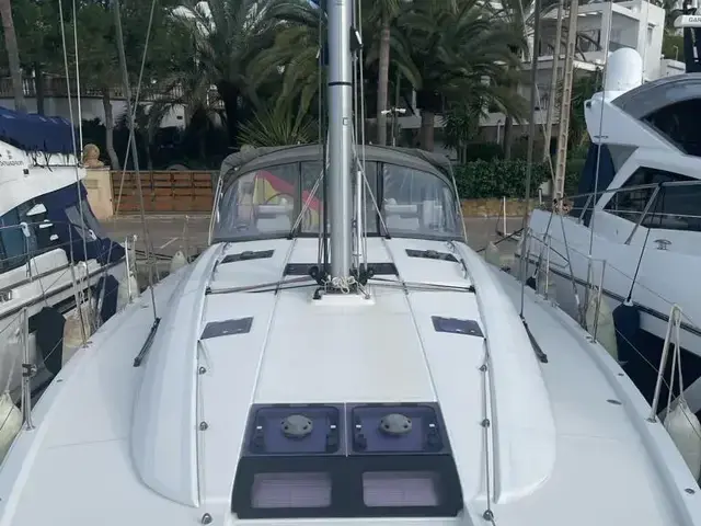 Jeanneau Yachts 54