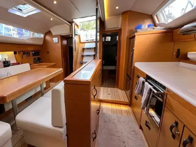 Jeanneau Yachts 54