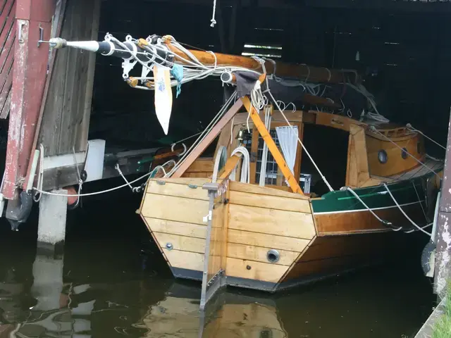 Van Der Meulen Zeeschouw 830