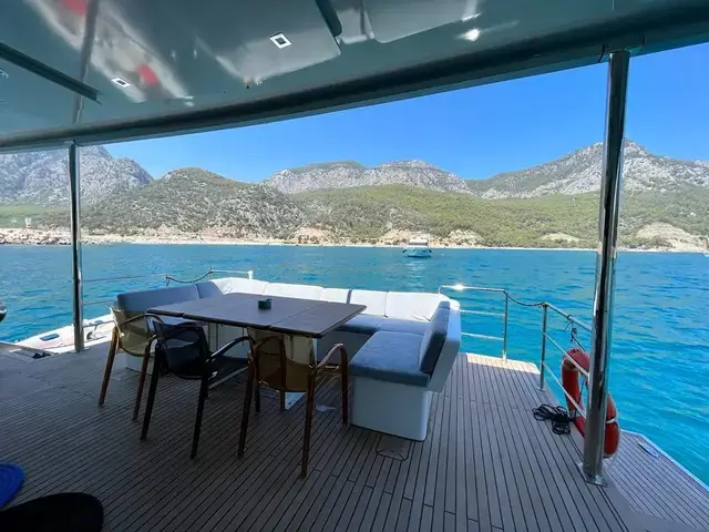 Maison Marine 66 Houseboat- Catamaran