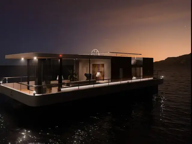 MX4 Houseboat